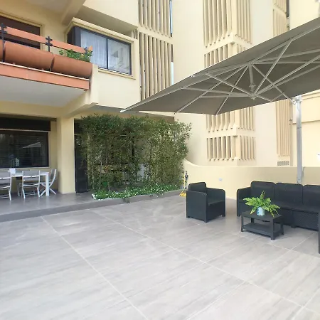 Apartment Mon
